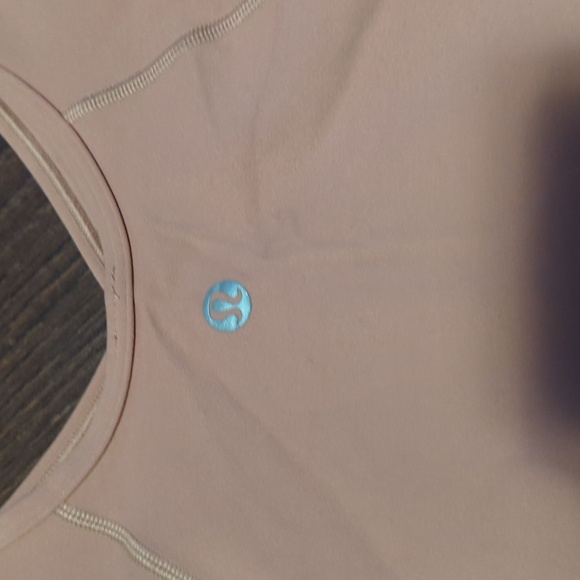 lululemon Align T-Shirt - Picture 7 of 7